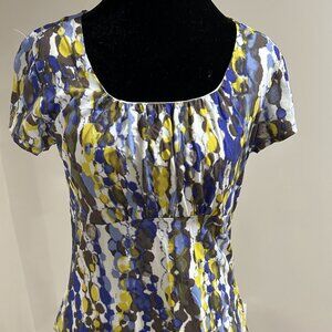 Ann Taylor Blue Yellow White Patterned Short Sleeve Blouse